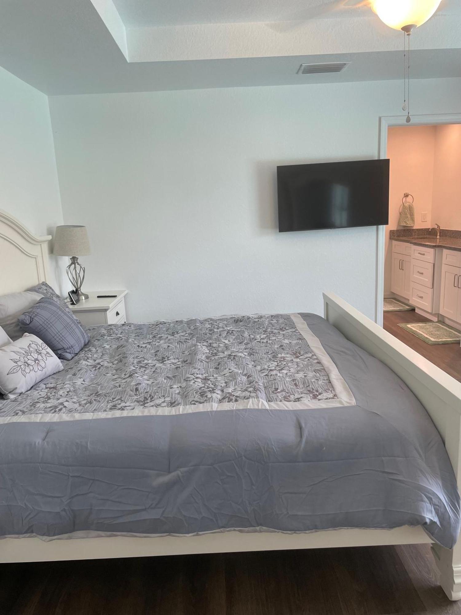Fun In The Sun! Brand New Home! Holiday home