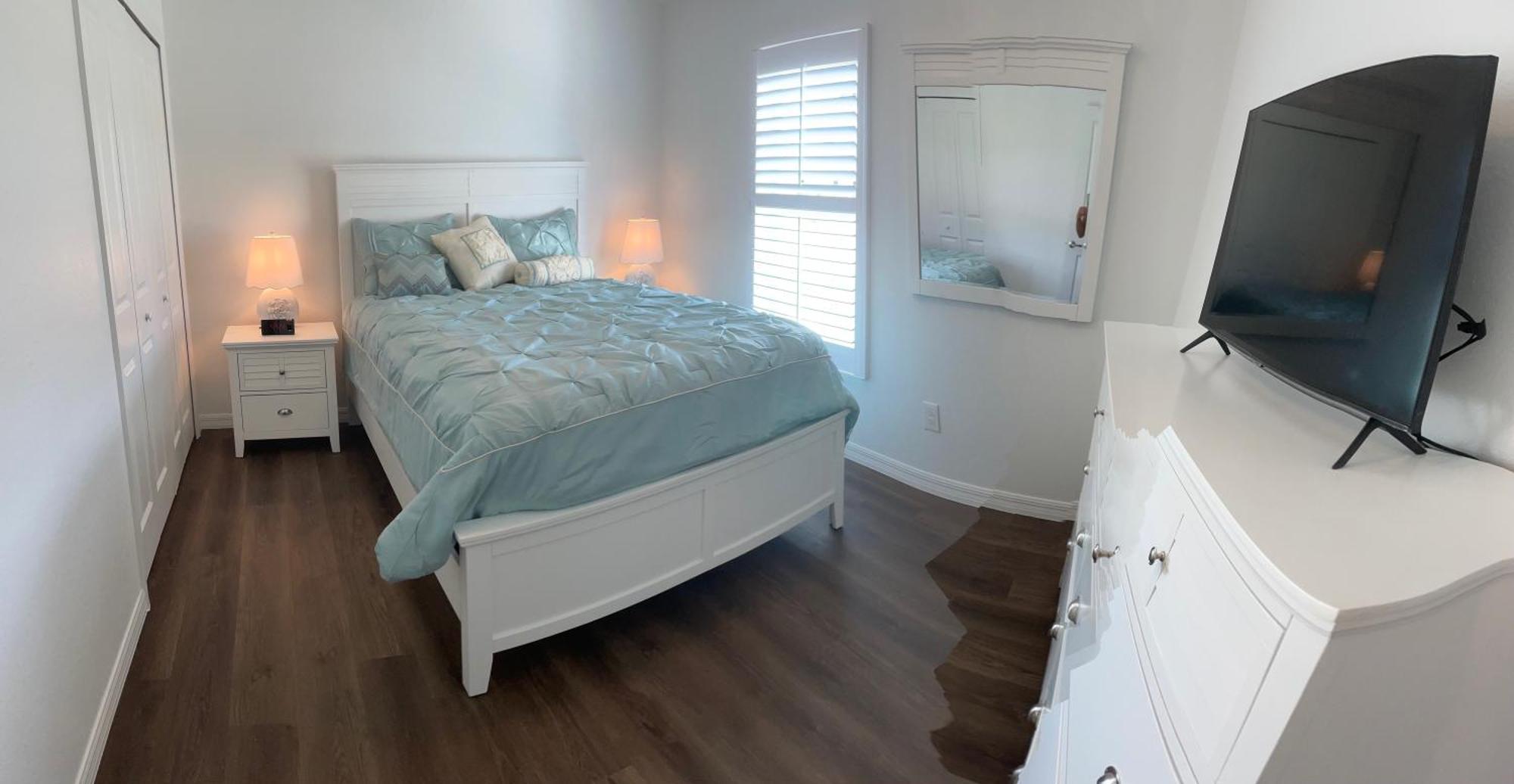 Fun In The Sun! Brand New Home! Holiday home Port Charlotte