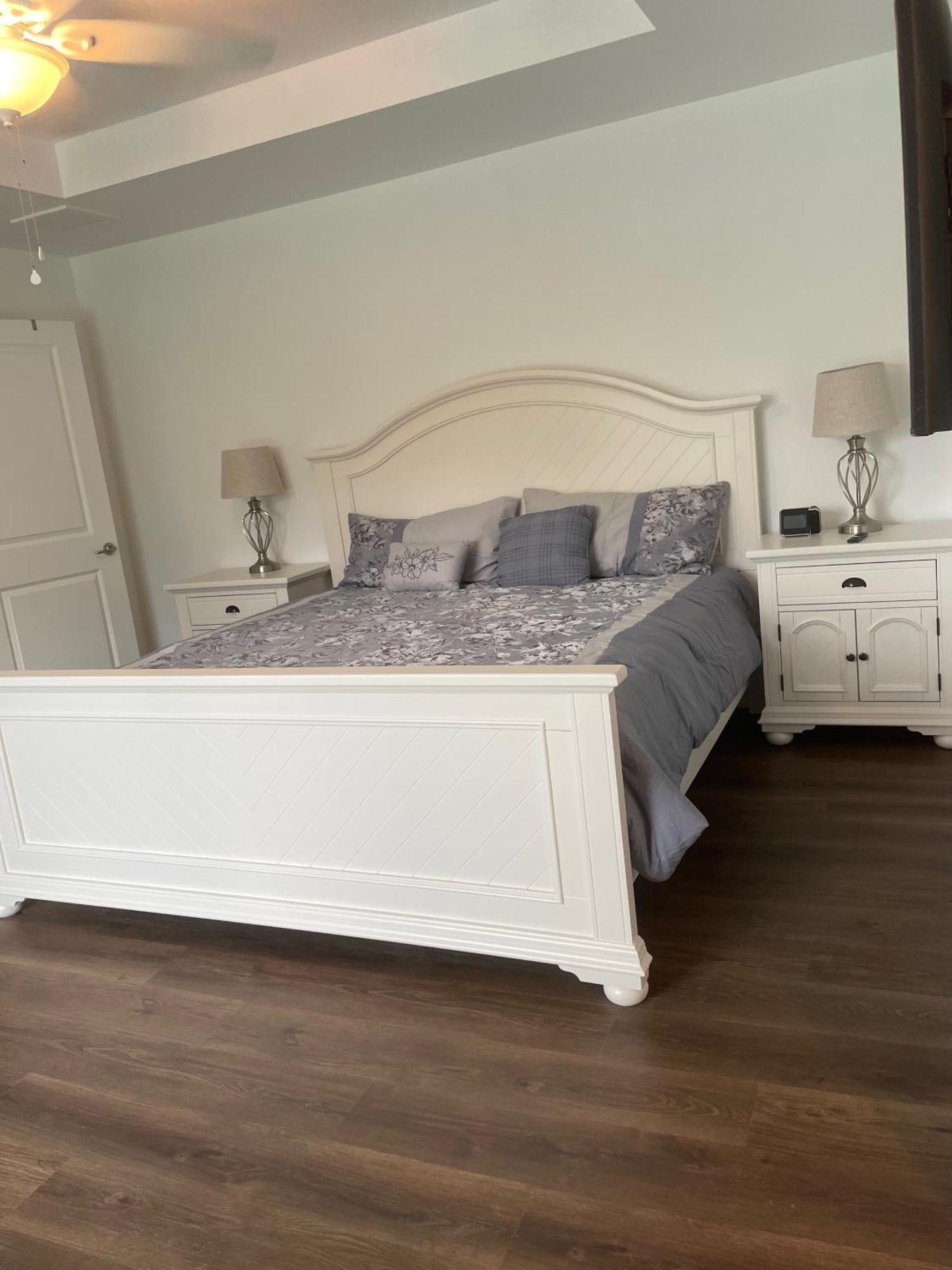 Fun In The Sun! Brand New Home! Holiday home Port Charlotte